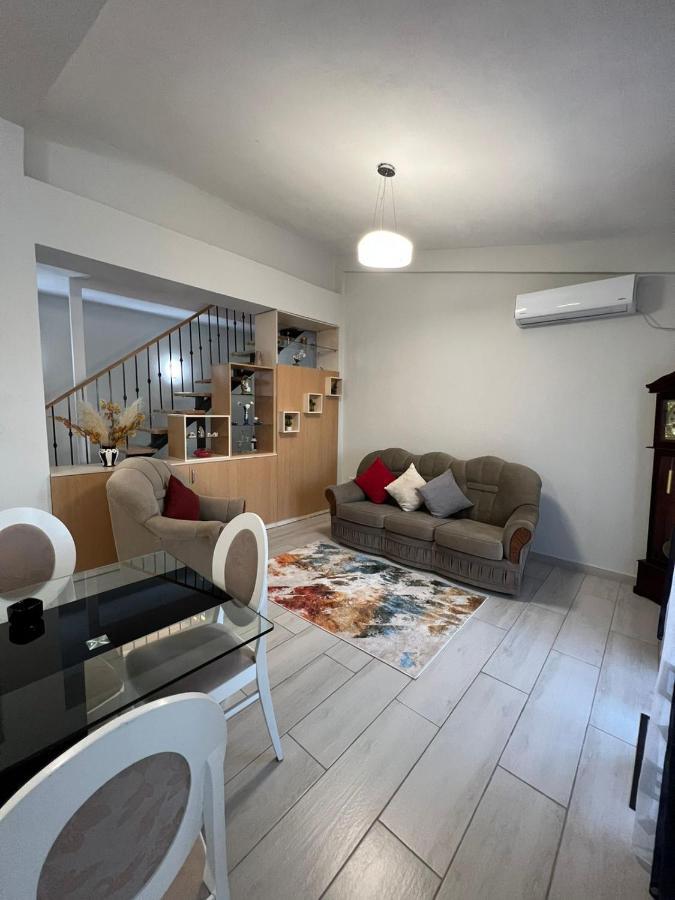 Shkodra Duplex Apartment ภายนอก รูปภาพ