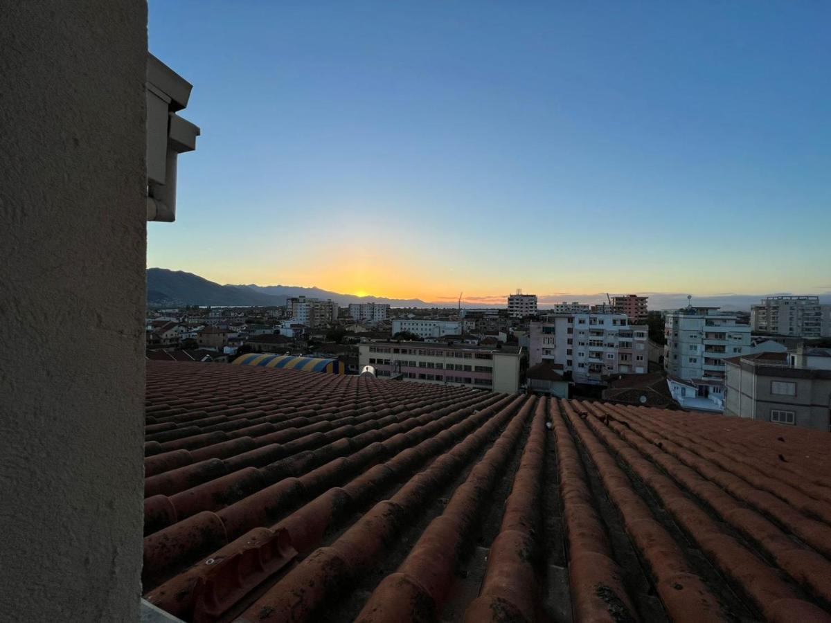 Shkodra Duplex Apartment ภายนอก รูปภาพ